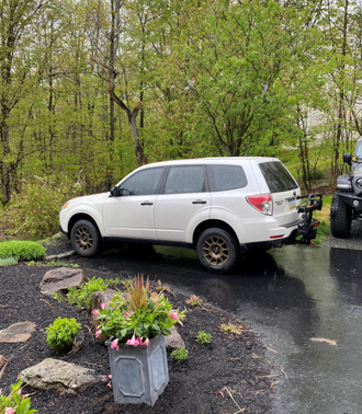 White 2009 Subaru Forester 2.5 X