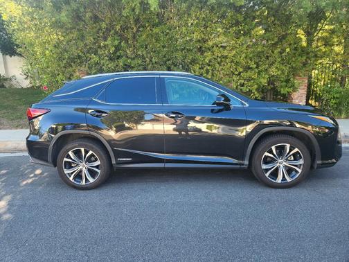 Black 2018 Lexus RX 450h Base