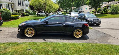 Black 2014 Hyundai Genesis Coupe 2.0T R-Spec