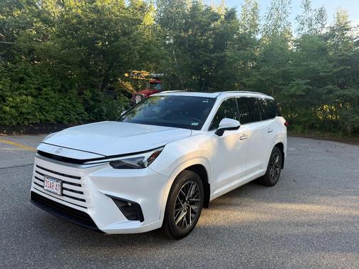 White 2024 Lexus TX 350 Premium