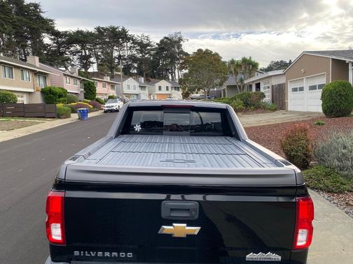 2017 Chevrolet Silverado 1500 High Country
