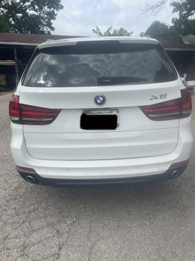 Photo 5 of 11 of 2015 BMW X5 xDrive35d