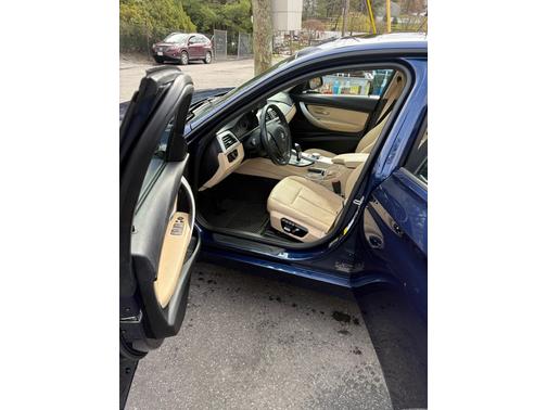 2018 BMW 320 i xDrive