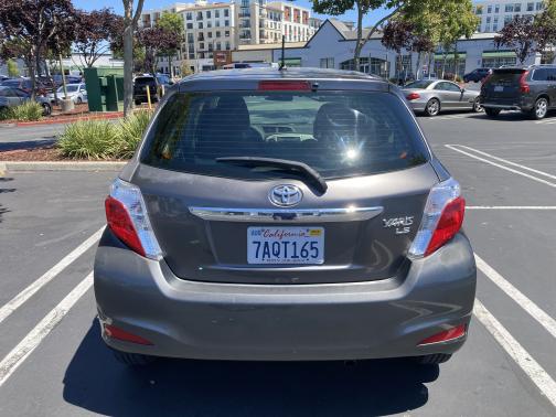 2014 Toyota Yaris LE