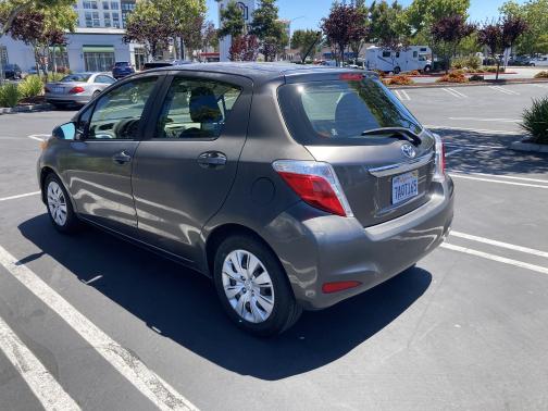 2014 Toyota Yaris LE