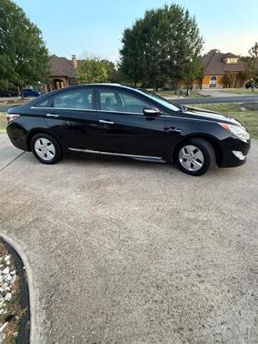 Black 2012 Hyundai SONATA Hybrid Base
