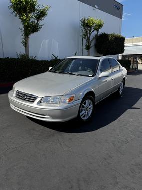 2001 Toyota Camry XLE