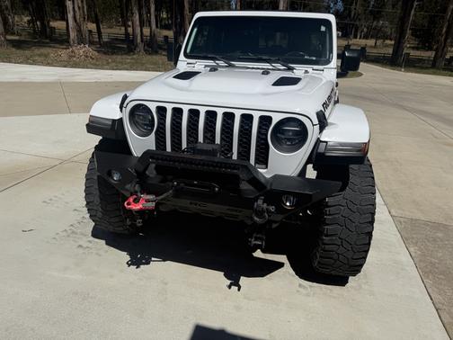 White 2021 Jeep Gladiator Rubicon