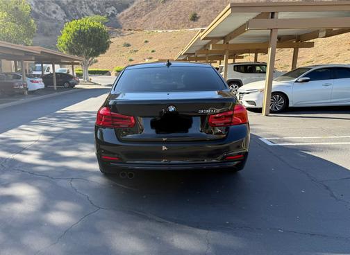 2018 BMW 330 i