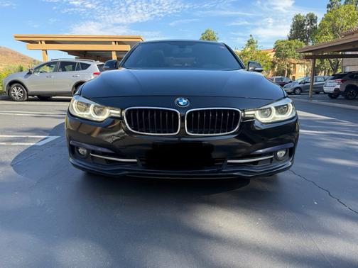 2018 BMW 330 i