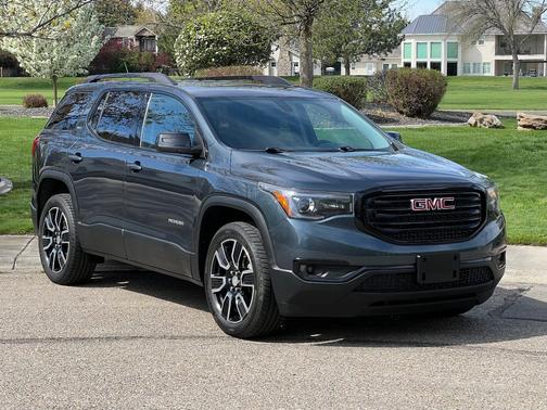 Gray 2019 GMC Acadia SLT-1