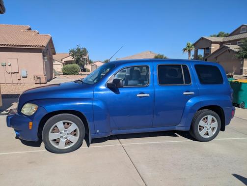 Blue 2006 Chevrolet HHR LS
