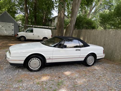 1992 Cadillac Allante Base