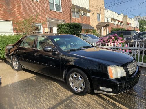 2003 Cadillac DeVille Base