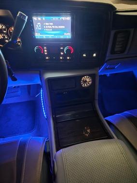 White 2004 Cadillac Escalade Base