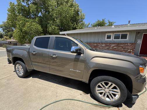 2015 GMC Canyon SLT