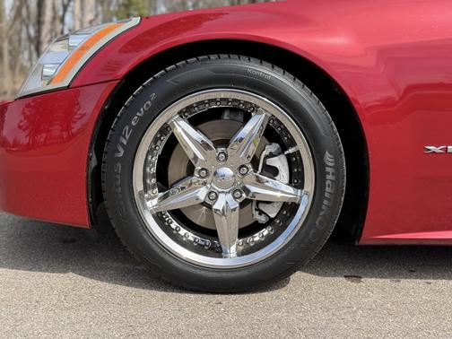Red 2005 Cadillac XLR Base
