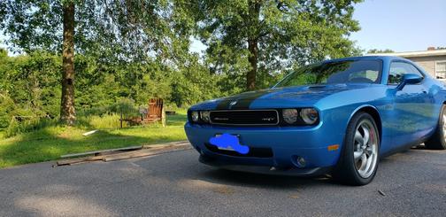 2010 Dodge Challenger SRT8