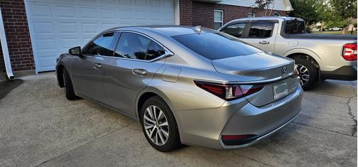 2021 Lexus ES 250 Base