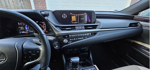 2021 Lexus ES 250 Base