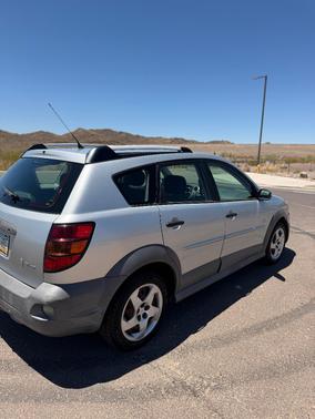 Silver 2006 Pontiac Vibe Base