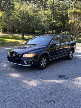 Black 2011 Volvo XC70 3.2