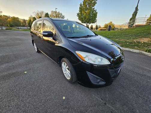 2015 Mazda Mazda5 Sport