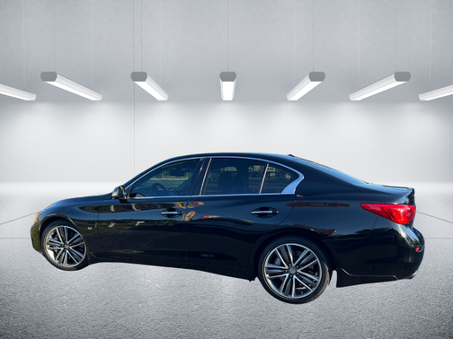 2015 INFINITI Q50 Sport