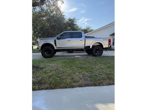 2023 Ford F-250 Lariat