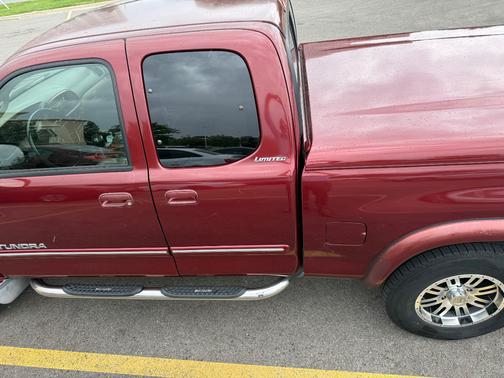 Red 2003 Toyota Tundra Limited Access Cab Stepside