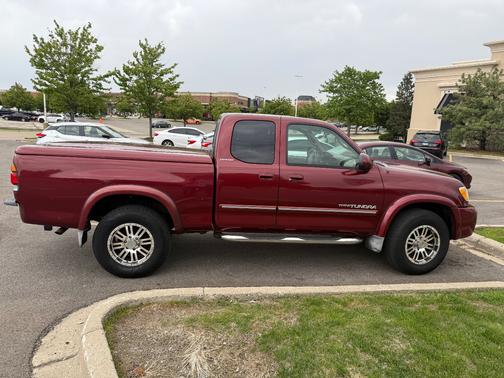 Red 2003 Toyota Tundra Limited Access Cab Stepside
