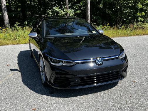 2024 Volkswagen Golf R 2.0T Manual