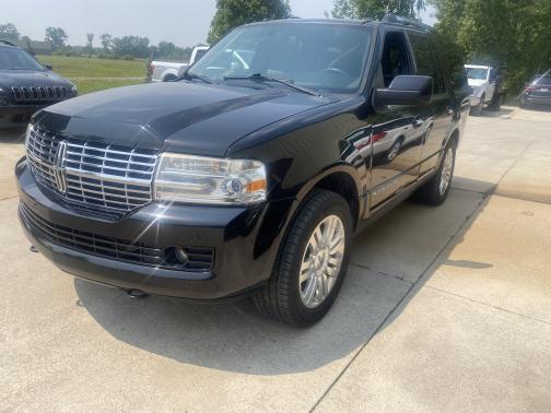 2012 Lincoln Navigator Base