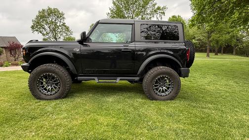 Black 2021 Ford Bronco Wildtrak