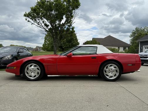 Red 1994 Chevrolet Corvette Base