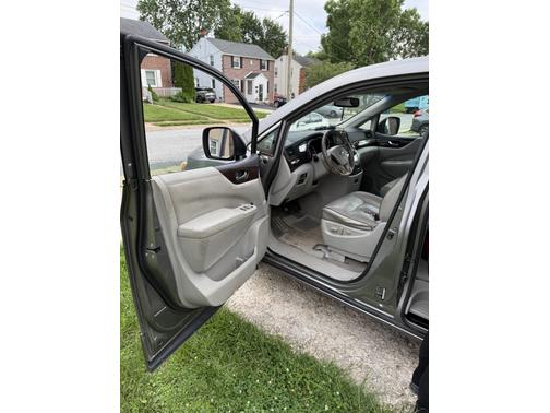 2011 Nissan Quest SL