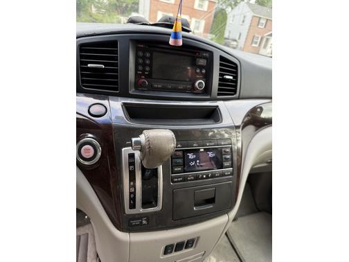 2011 Nissan Quest SL
