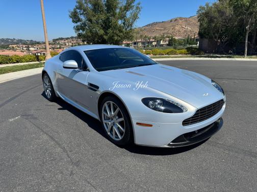 2013 Aston Martin V8 Vantage Base