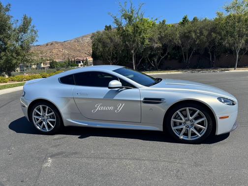 2013 Aston Martin V8 Vantage Base
