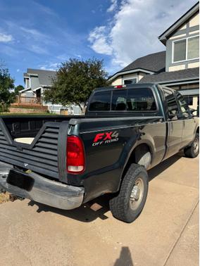 2004 Ford F-350 Lariat Crew Cab Super Duty