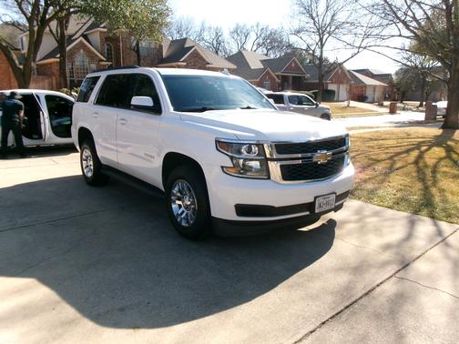 White 2017 Chevrolet Tahoe LT