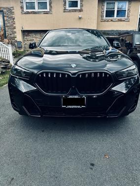 Black 2024 BMW X6 xDrive40i