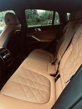 Black 2024 BMW X6 xDrive40i