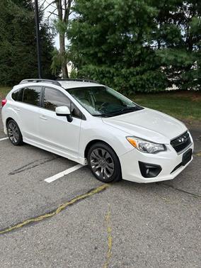 White 2013 Subaru Impreza 2.0i Sport Premium