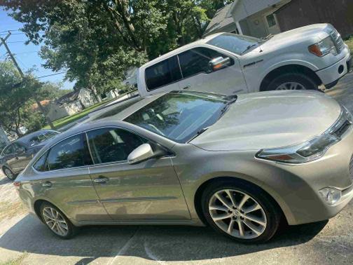 2015 Toyota Avalon XLE
