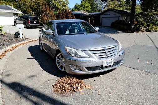 Silver 2012 Hyundai Genesis 4.6