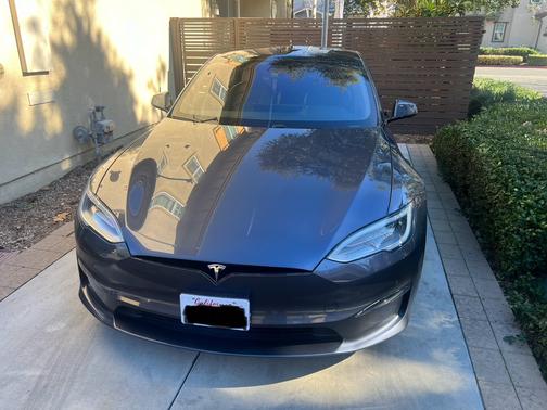2021 Tesla Model S Plaid