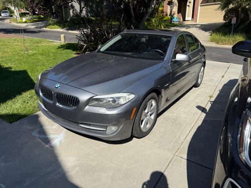 2013 BMW 528 i xDrive