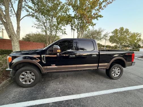 Black 2017 Ford F-350 King Ranch