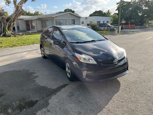 Black 2014 Toyota Prius Four